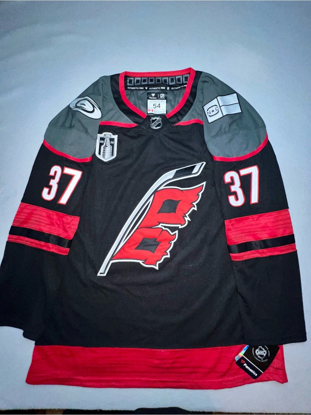 Carolina hurricanes 2026 Stanley cup Andrei svechnikov hockey jersey black Sz 54